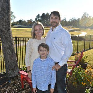 Meet your Posher, Lisa marie